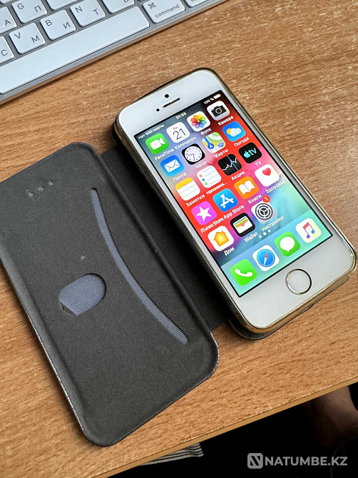 Selling iPhone 5S Almaty - photo 1