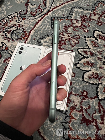 iPhone 11 64GB 84% Almaty - photo 4