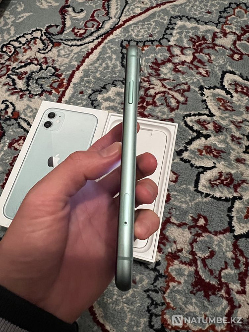 iPhone 11 64GB 84% Алматы - изображение 4