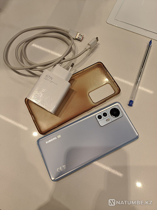 Xiaomi 12 12/256Gb Global Version Алматы - изображение 1