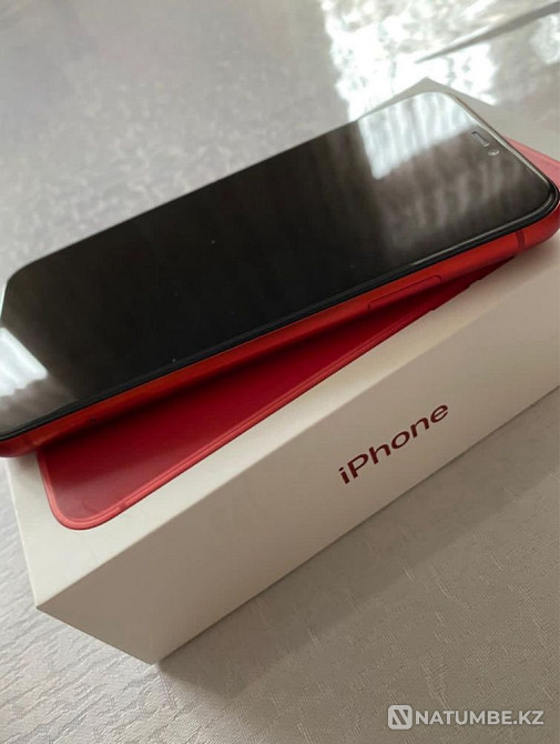 Iphone 11 red 64gb Алматы - изображение 2