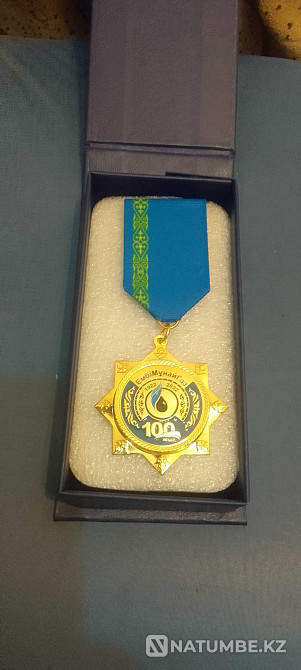 Продам медаль 100 лет Мунай Газ Казахстан юбилейную подарочную новую Алматы - изображение 6