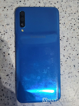 Samsung A50 64 Гб  Алматы - изображение 2