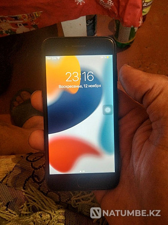 I am selling an iPhone 7 2017 smartphone. Delivery within the city is possible! Almaty - photo 1