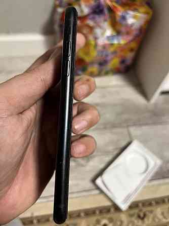 Продам Iphone XR  Алматы