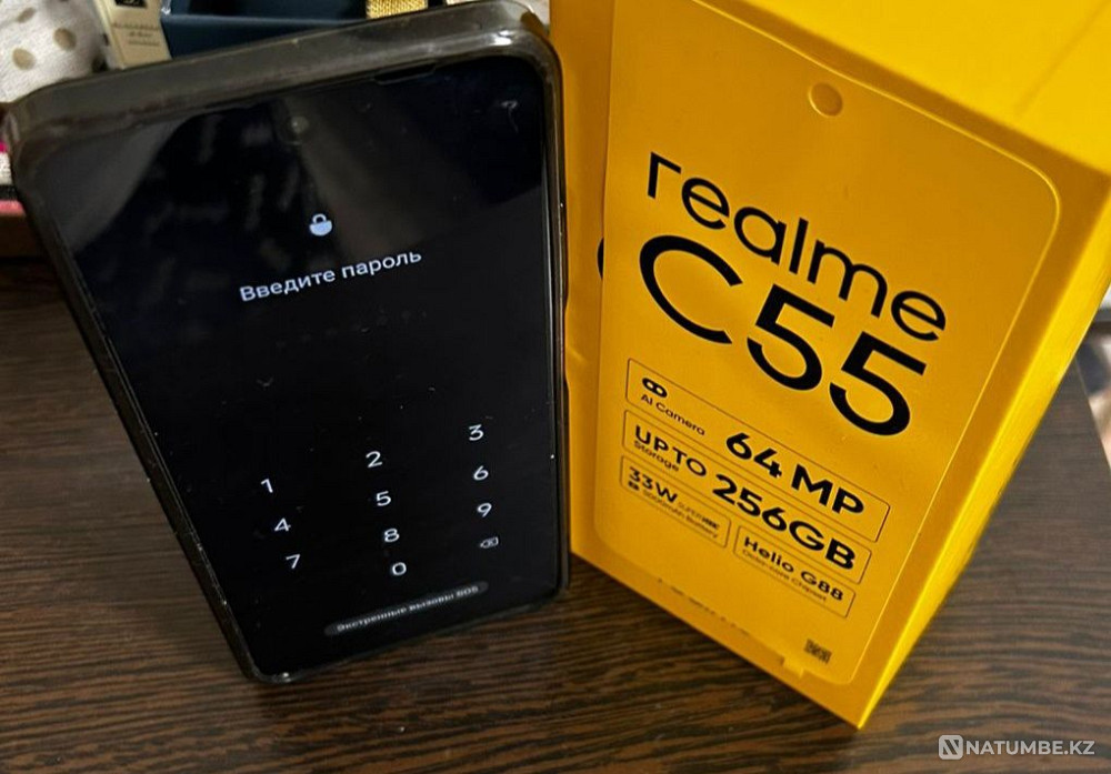 Selling Realme C55 phone Almaty - photo 2