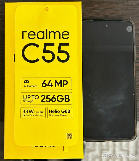 Selling Realme C55 phone Almaty - photo 4