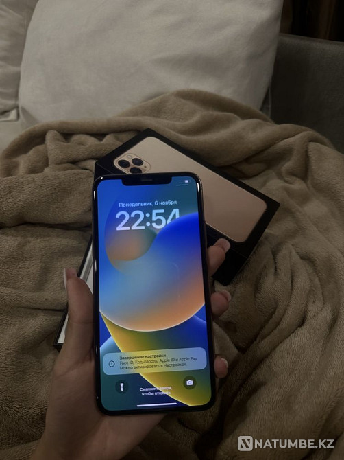 iPhone 11 Pro Max 64gb Алматы - изображение 1