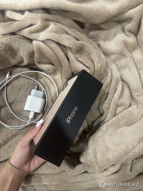iPhone 11 Pro Max 64gb Алматы - изображение 7