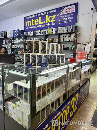 iPhone 15 pro max 256gb white iPhone 15 pro max 256gb silver in Almaty Almaty - photo 1
