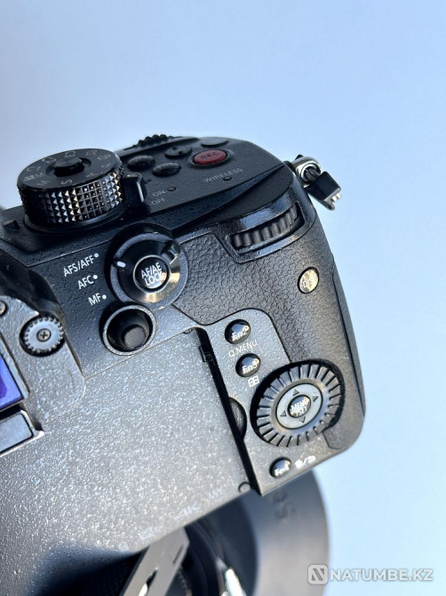 Panasonic Lumix Gh5s 12-35 mm f2.8 Almaty - photo 5