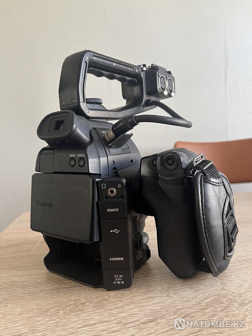 Кинокамера Canon EOS C100 Алматы - изображение 4