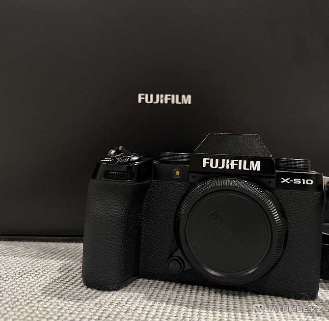 Продам Fujifilm x-s10 Алматы - изображение 1