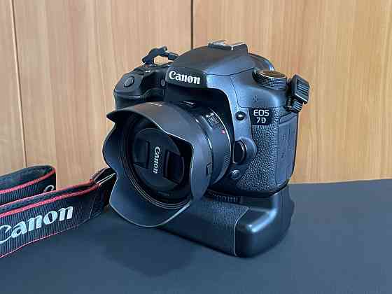 Фотоаппарат Canon EOS 7D Body + Canon EF 50mm f/1.8 STM + Grip  Алматы