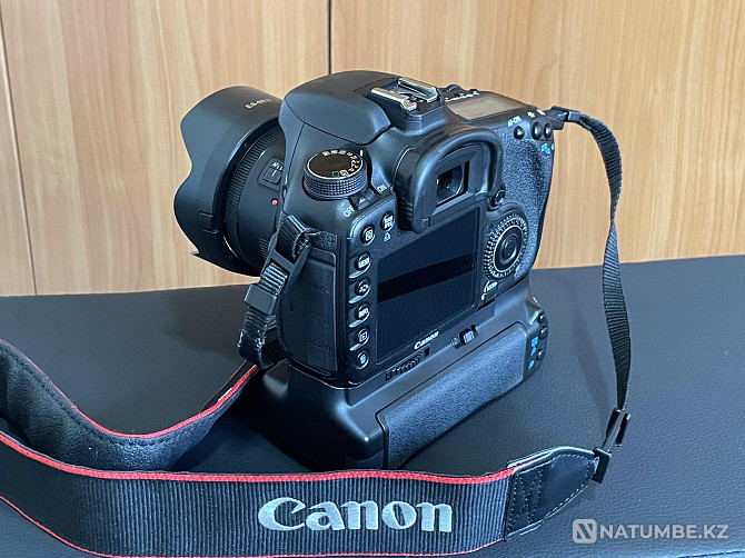 Фотоаппарат Canon EOS 7D Body + Canon EF 50mm f/1.8 STM + Grip Алматы - изображение 6