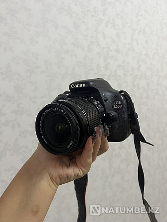 Камера Canon EOS 600D Алматы - изображение 1