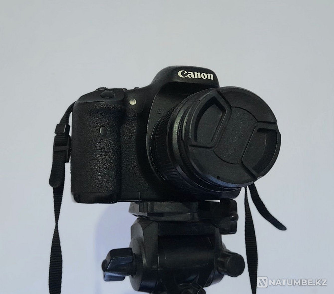 Canon EOS 7D + объектив EFS 18-55 + штатив + карта памяти 32GB Алматы - изображение 2