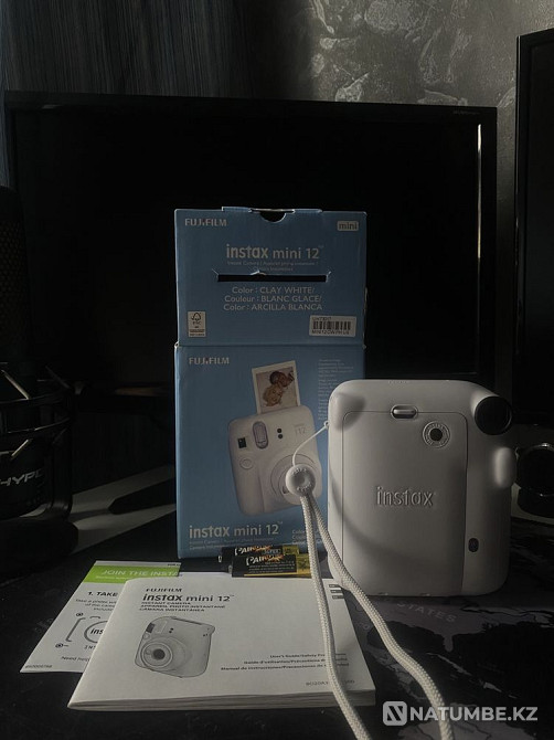 Продам цифровой фотоаппарат- FUJIFILM Instax mini 12 Алматы - изображение 1