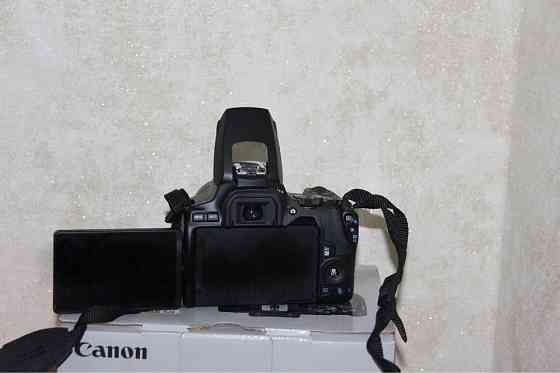 Профессиональный фотоаппарат Canon 250D 18-55mm is. С коробкой. Almaty