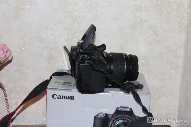 Professional camera Canon 250D 18-55mm is. With a box. Almaty - photo 6