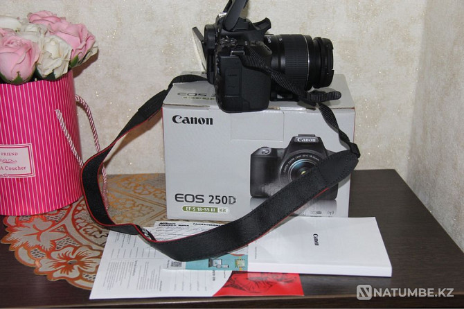 Professional camera Canon 250D 18-55mm is. With a box. Almaty - photo 7