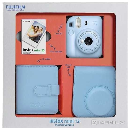 Фотокамера моментальной печати Fujifilm INSTAX MINI 12 голубой Алматы - изображение 1