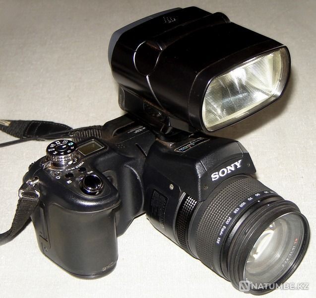 Sony Cybershot DSC-F828 with SuperHAD CCD and flash Almaty - photo 1