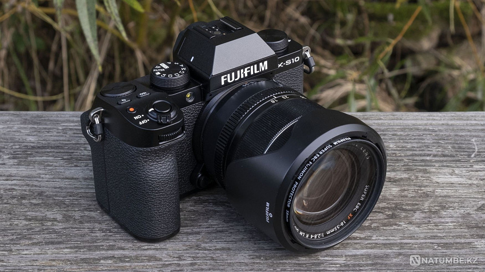 Продам срочно Fujifilm x-s10 Алматы - изображение 1