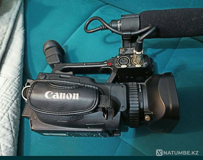 Canon XF100 A video camera Almaty - photo 3