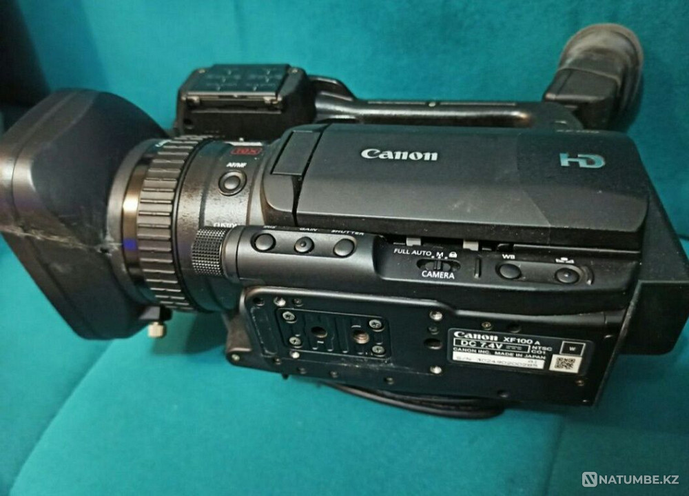 Canon XF100 A видеокамера Алматы - изображение 2