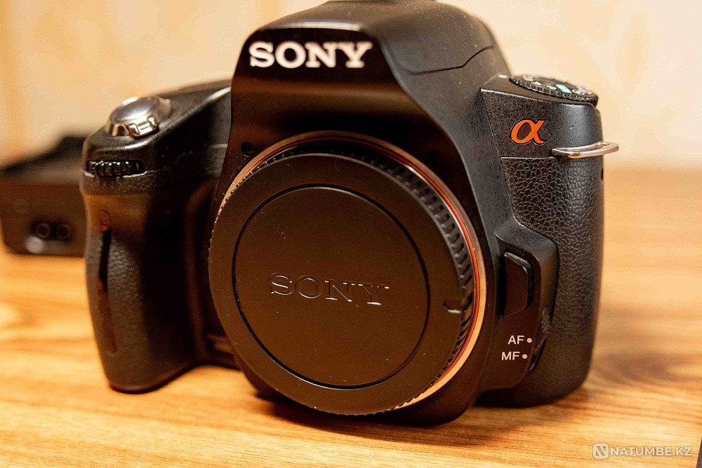 Sony a390. CCD матрица. Поворотный экран. Настрел 5к. Алматы - изображение 3