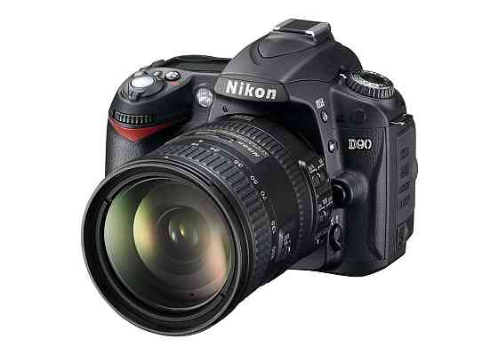 Фотоаппарат Nikon D90| Рассрочка 0-0-12| Магазин Red Geek Almaty