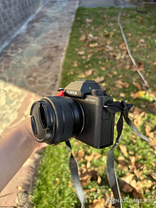 Fujifilm x-t100 Фотоаппарат Алматы - изображение 3