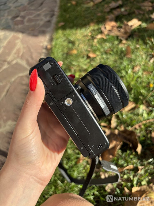 Fujifilm x-t100 Фотоаппарат Алматы - изображение 5