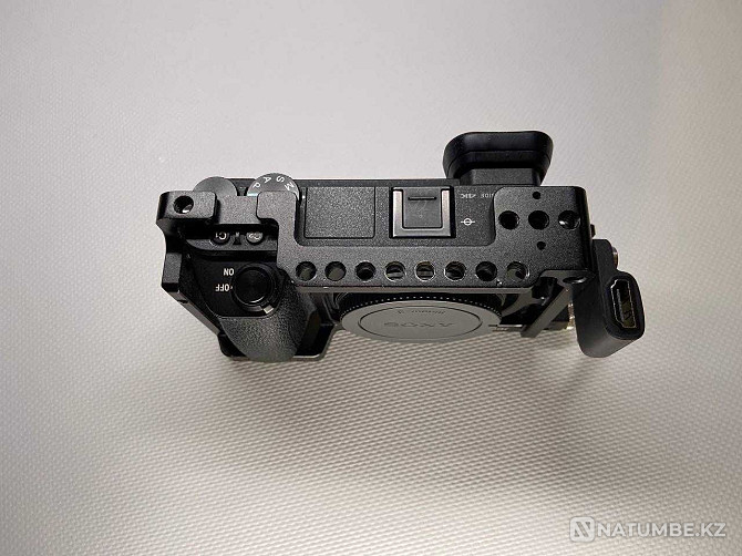 Selling a used Sony A6500 Camera (Carcass) + Cage and more Almaty - photo 2