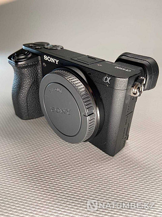 Продам б/у Фотоаппарат Sony A6500 (Тушка) + Клетка и не только Алматы - изображение 3