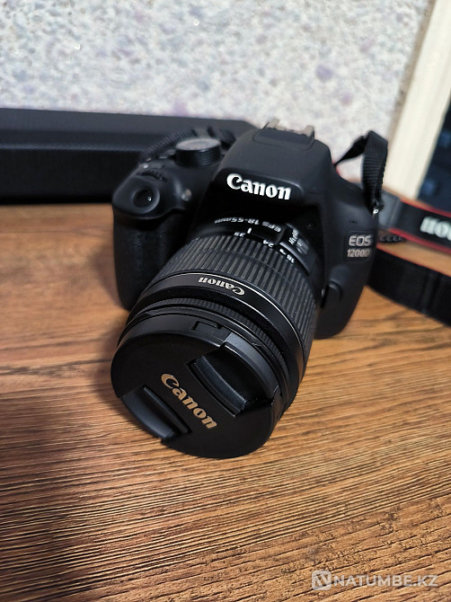 Selling a Canon EOS 1200D camera Almaty - photo 2