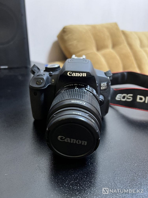 Зеркальный фотоаппарат Canon 650D 18-55 KIT в отличном состоянии Алматы - изображение 2