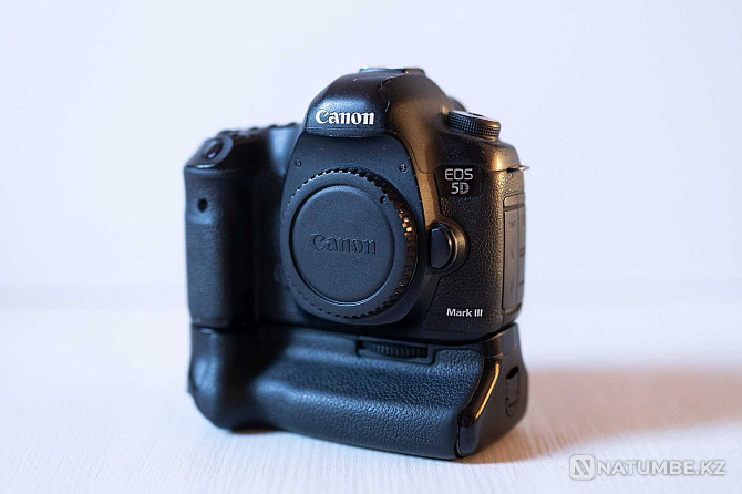 Canon 5D mark III (3 белгі)  Алматы - изображение 2