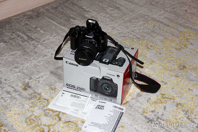 Кәсіби камера Canon 250D 18-55мм STM. Қорап  Алматы - изображение 3