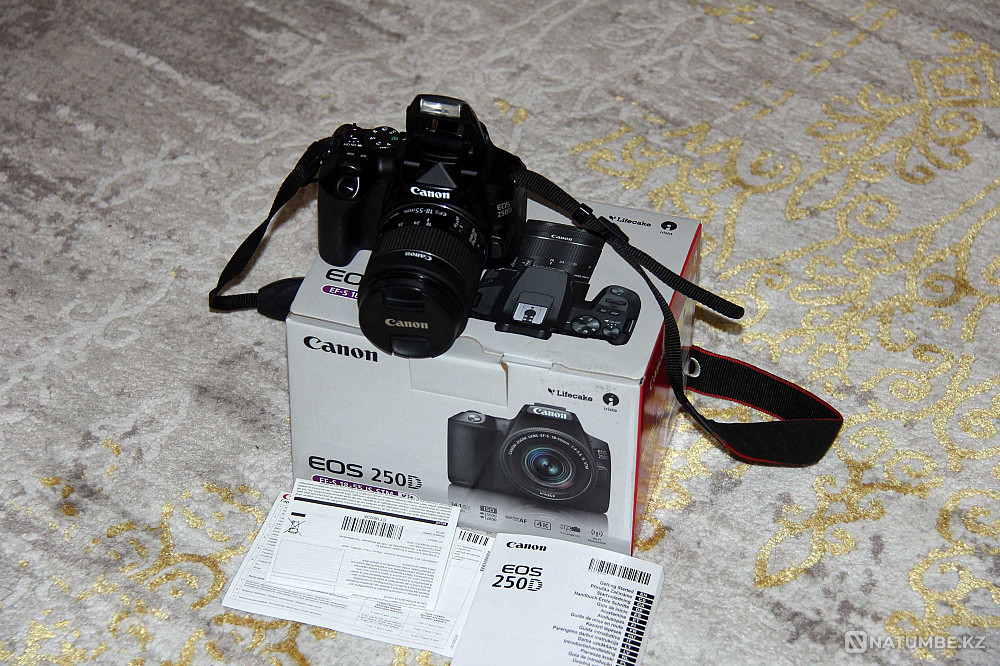 Canon 250d 18 55. Canon 250d 4пда. Canon 250d фотографии с него.