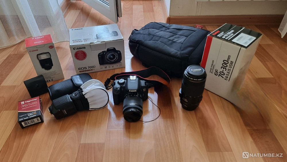 Canon EOS 700D с аксессуарами Алматы - изображение 1