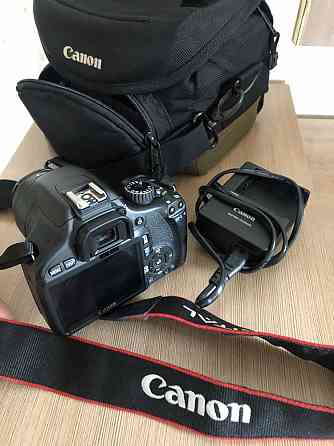 Зеркальный Canon EOS 550 D  Алматы