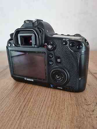 Продам камеру Canon 6D Almaty