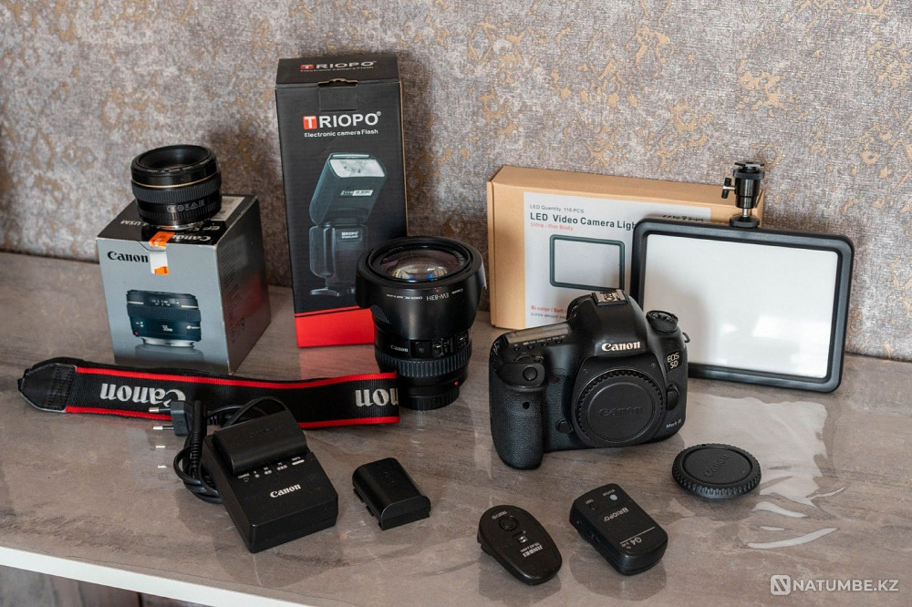 Canon 5d mark iii. Все за 550 000тг Алматы - изображение 1