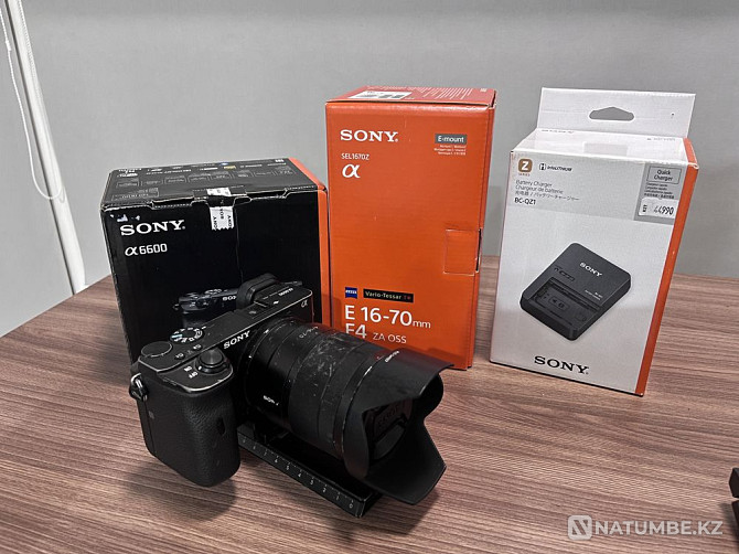 Sony a6600 e 16-70мм F4 және oss  Алматы - изображение 1