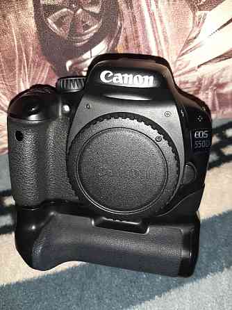 Canon 550d с объективом 18-55 kit в отличном состоянии  Алматы