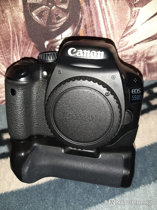 Canon 550d с объективом 18-55 kit в отличном состоянии Алматы - изображение 5