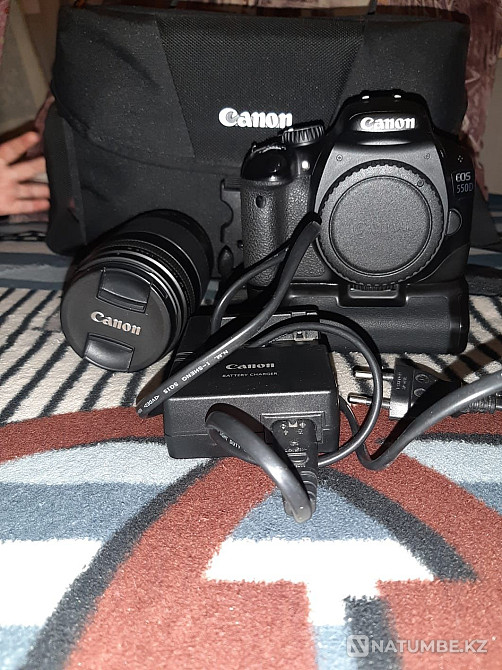 Canon 550d с объективом 18-55 kit в отличном состоянии Алматы - изображение 2
