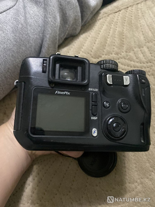 Продаю Фотоопарат FinePix s 7000 Алматы - изображение 5